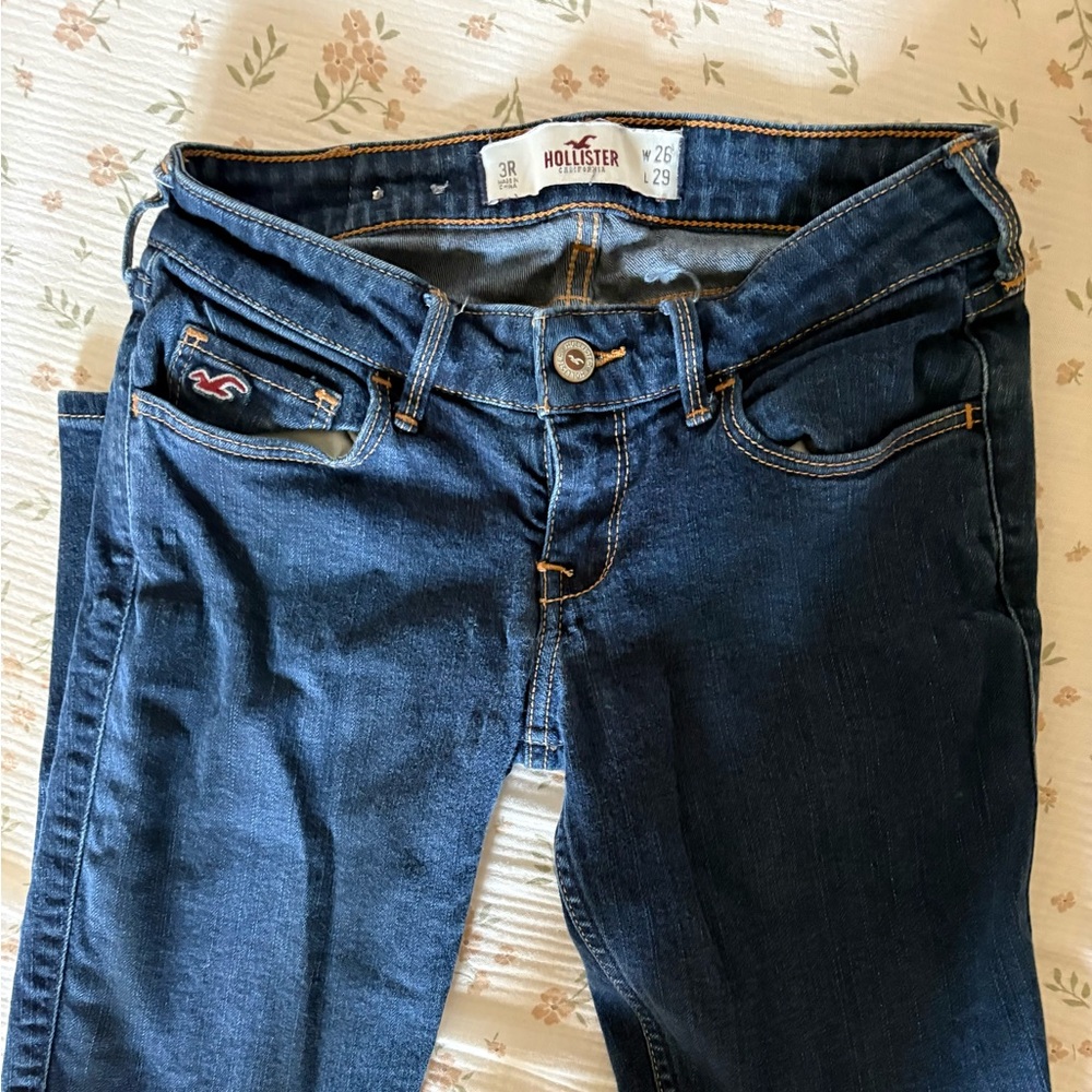 Y2K RARE Hollister Dark Wash Back Pocket Jeans - Navy Blue